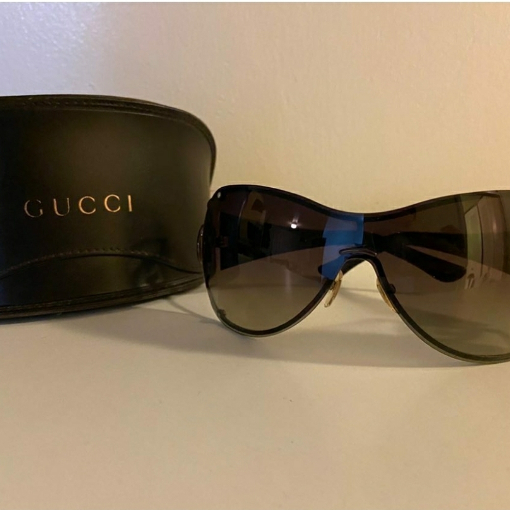 Sunglass - Picture 5 of 5
